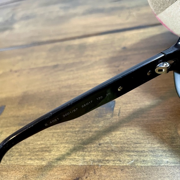 Burberry Sunglasses B 4051 - Picture 5 of 14
